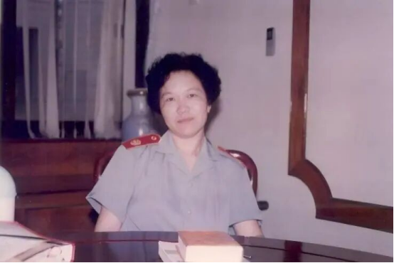 0806法苑红舟|侯江:我的法院岁月455.png